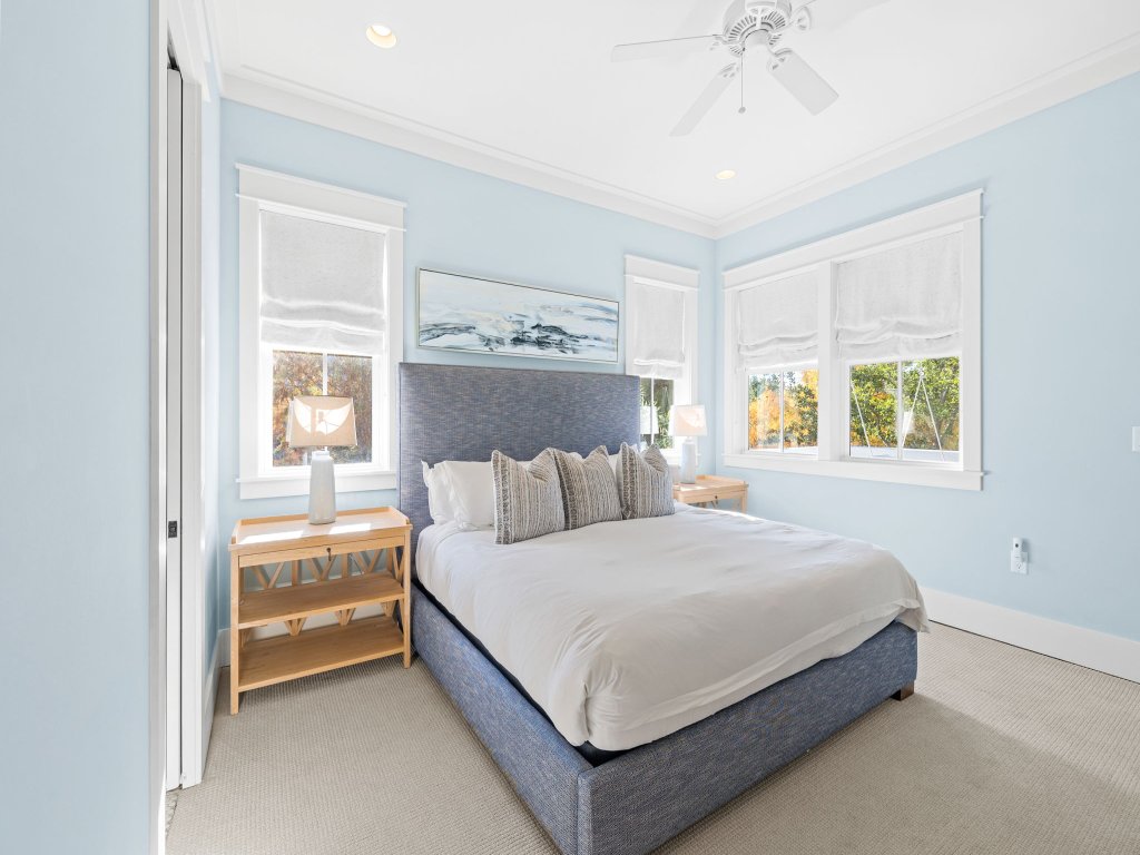 107 Sunflower Street Vacation Rental in Santa Rosa Beach - RedAwning