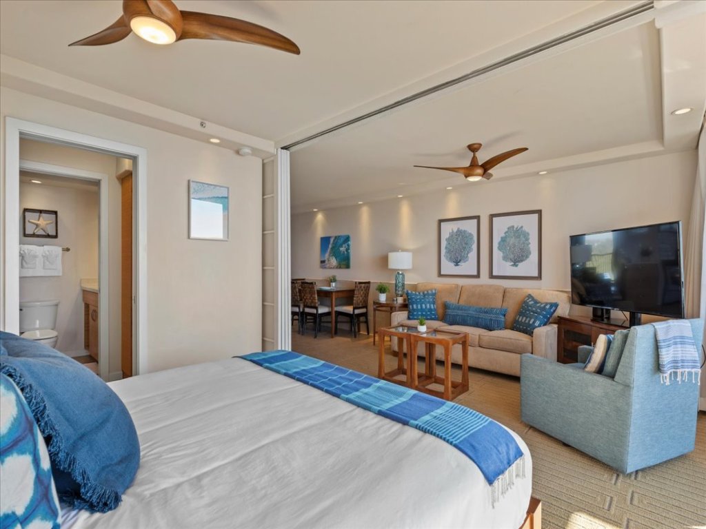 Mana Kai #814 Vacation Rental in Kihei - RedAwning