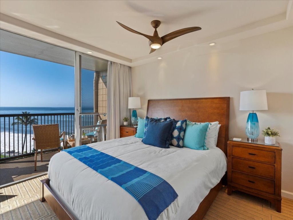 Mana Kai #814 Vacation Rental in Kihei - RedAwning
