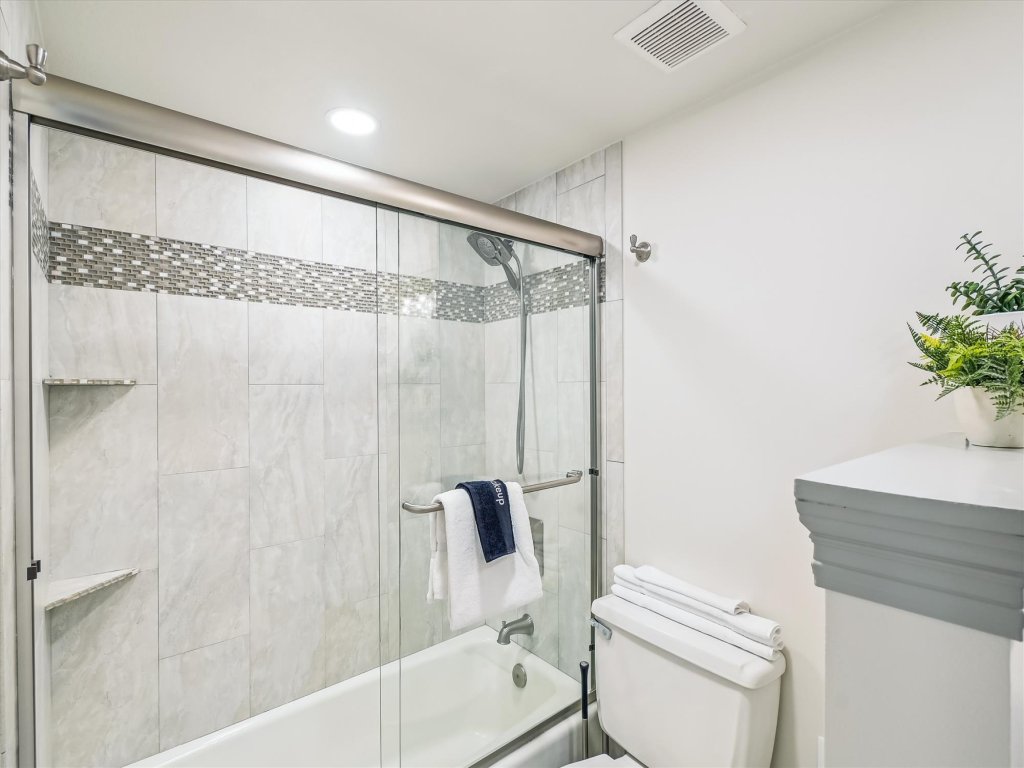 Beach House 203D Vacation Rental in Miramar Beach - RedAwning