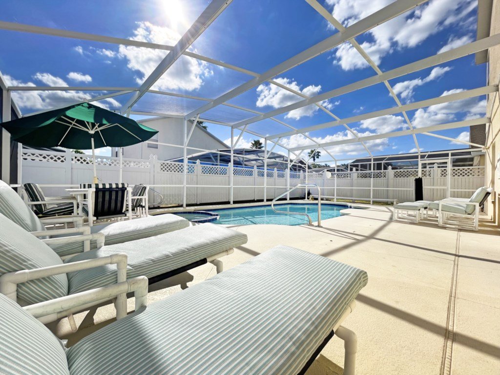 Hampton Retreat Vacation Rental in Davenport - RedAwning