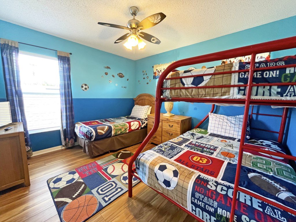 Hampton Retreat Vacation Rental in Davenport - RedAwning