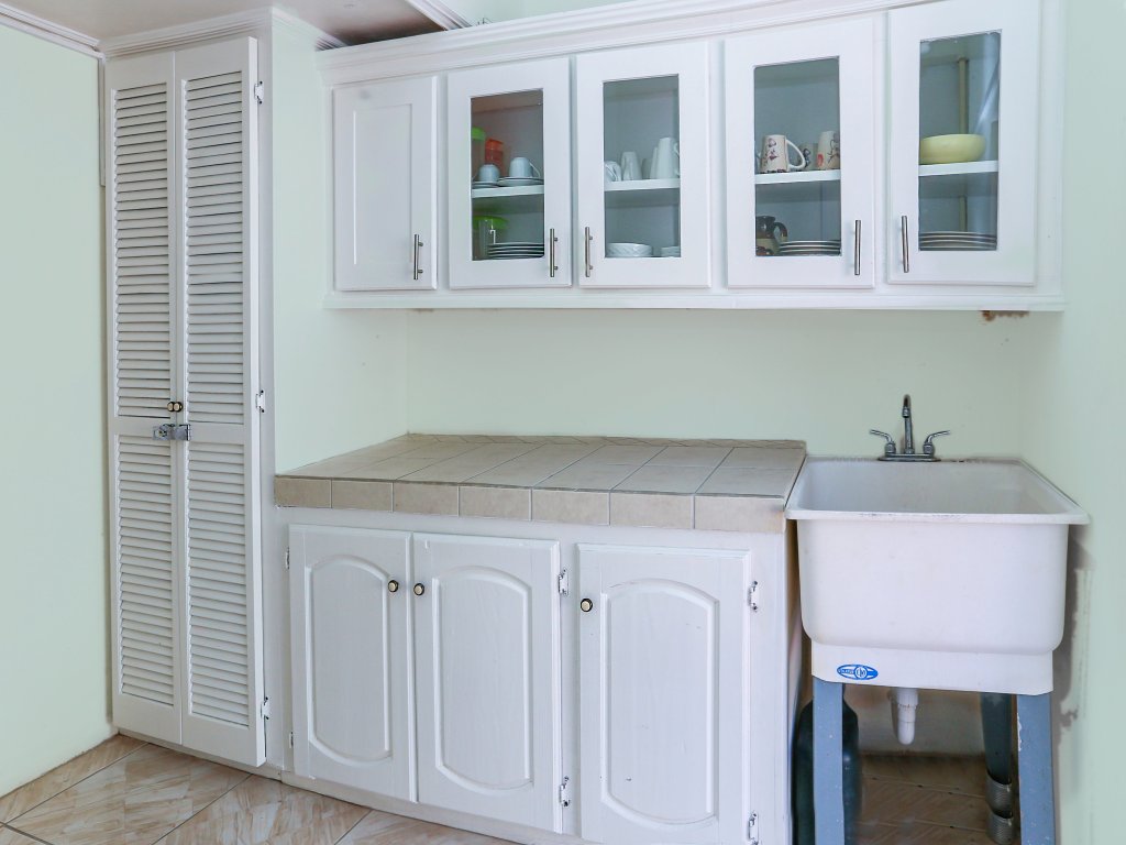 Villa Decaj (Full House Rate) Vacation Rental - RedAwning