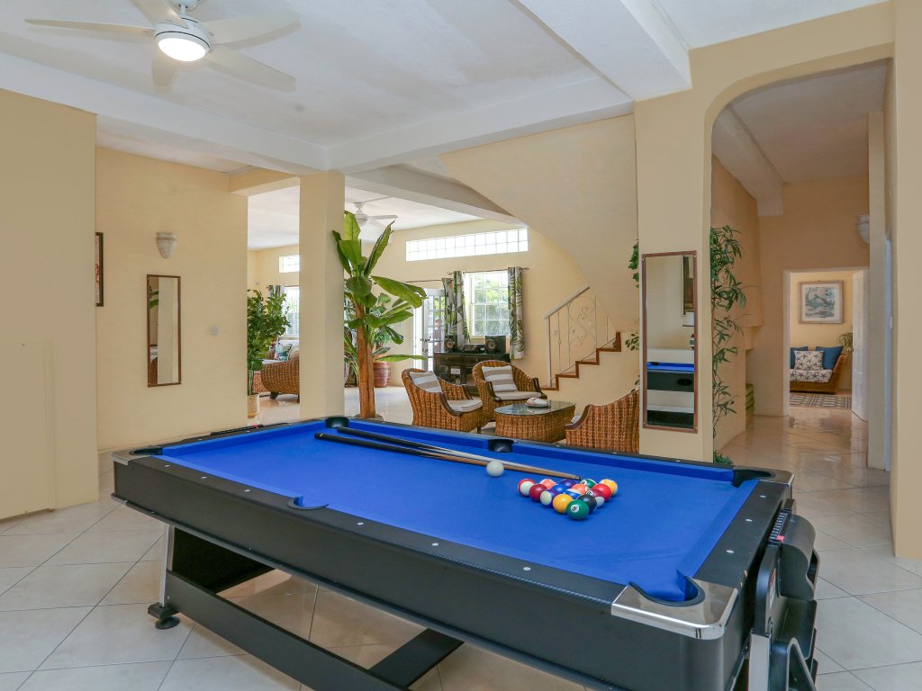 Villa Decaj (Full House Rate) Vacation Rental - RedAwning