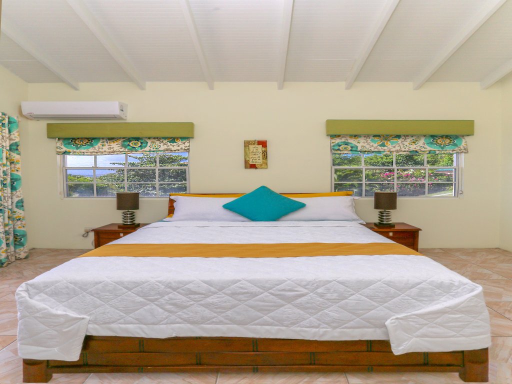 Villa Decaj (Full House Rate) Vacation Rental - RedAwning
