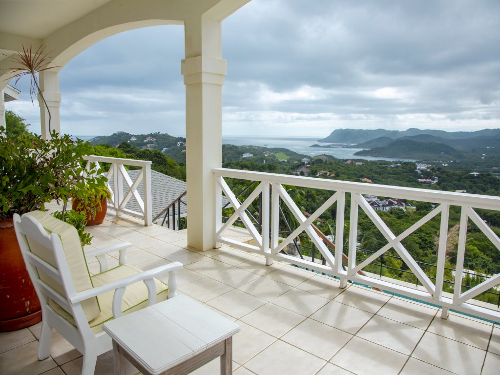 Zephyr Hill (1 - 2 bedroom Rate) Vacation Rental - RedAwning