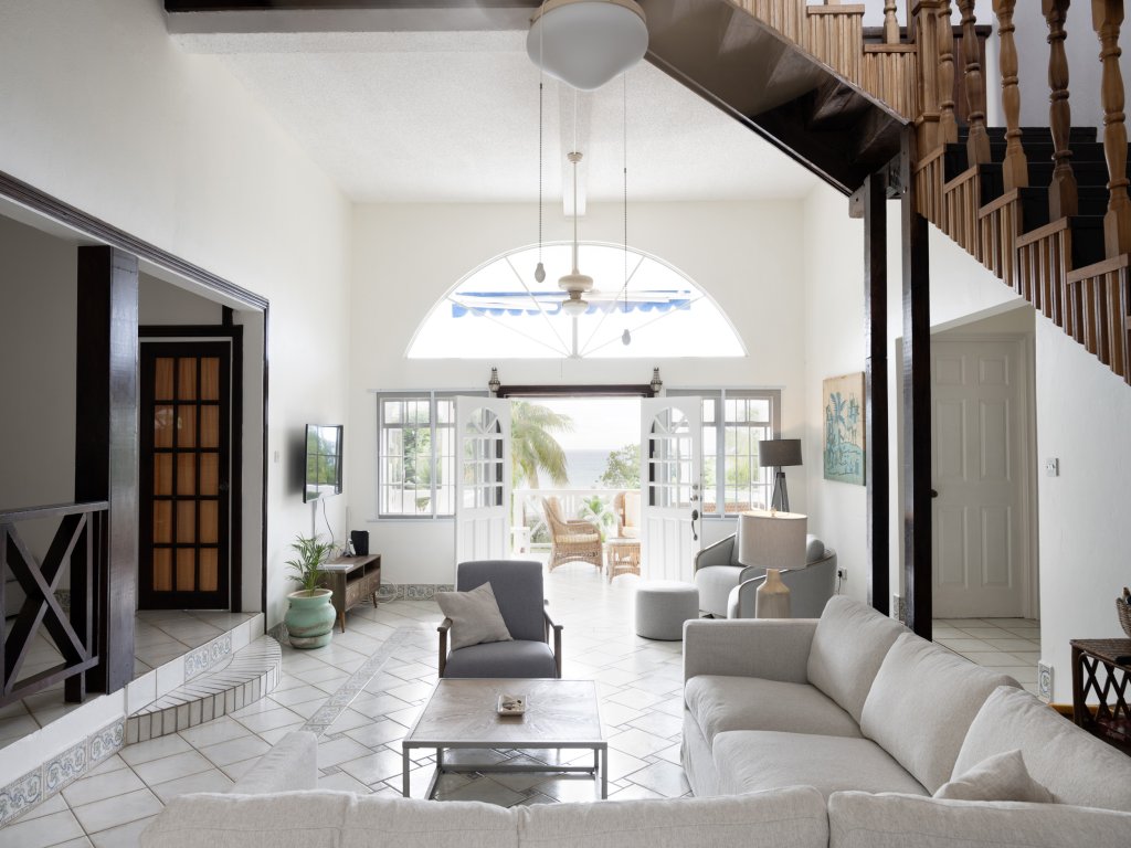 The Date House (1 - 2 bedroom rate) Vacation Rental - RedAwning