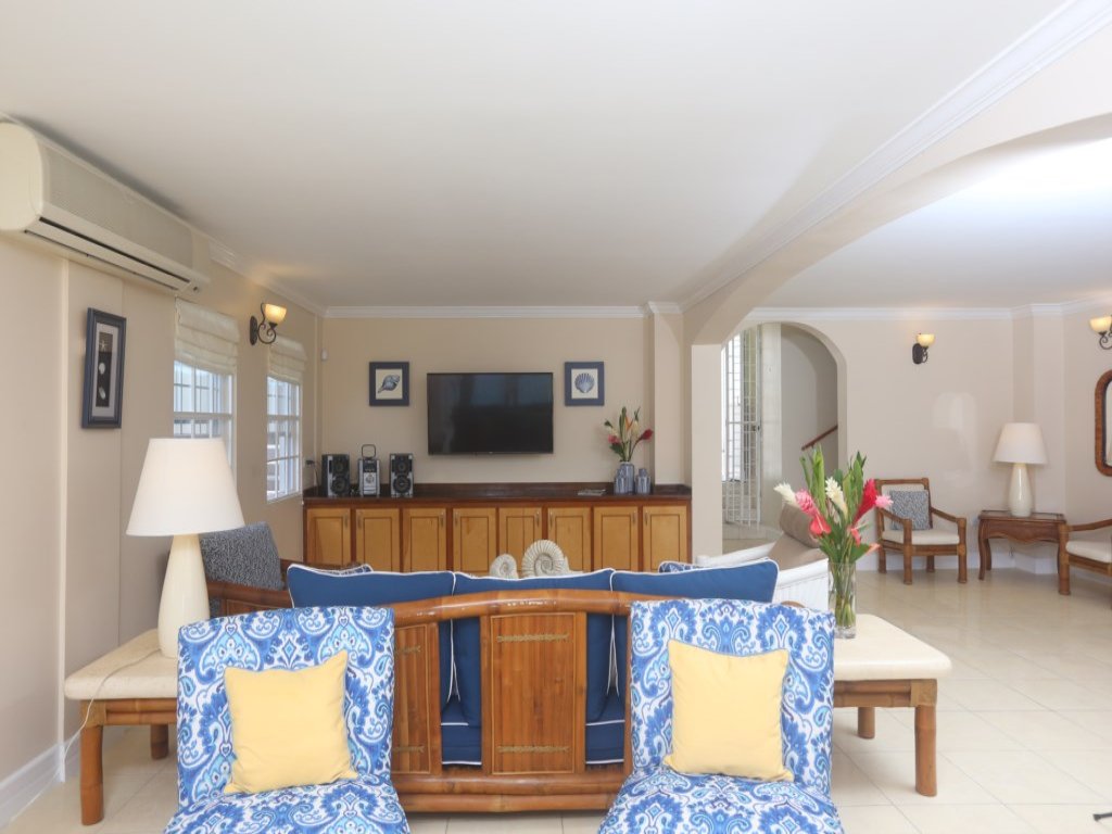 Brise De Mer (1 - 2 bedroom rate) Vacation Rental - RedAwning