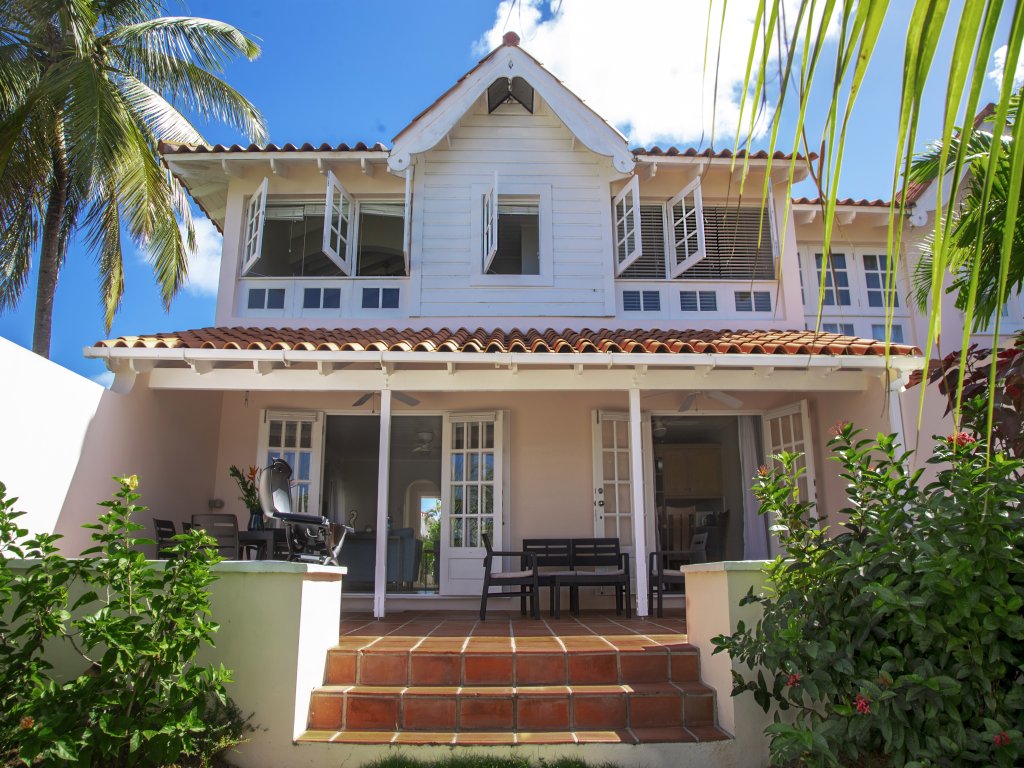 The Anchorage #5 (1 bedroom rate) Vacation Rental - RedAwning
