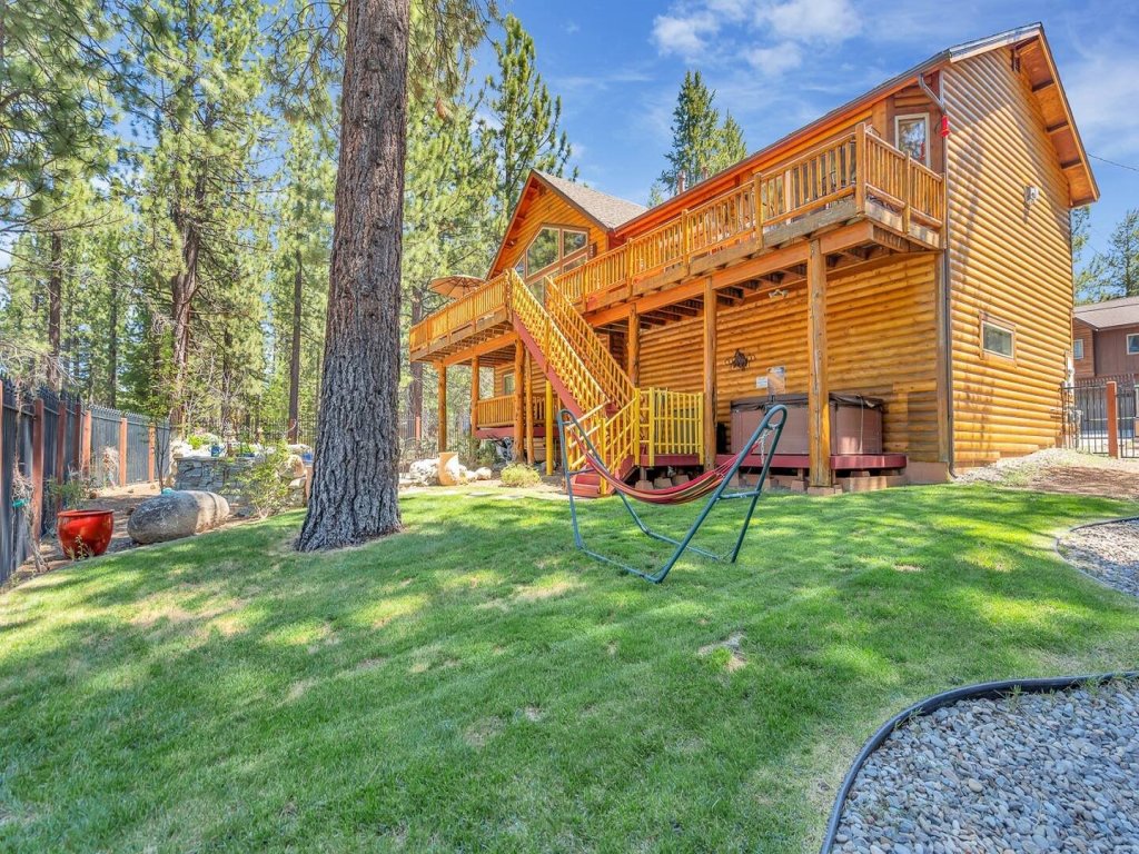 1603 Bel Aire Circle Vacation Rental in California - RedAwning