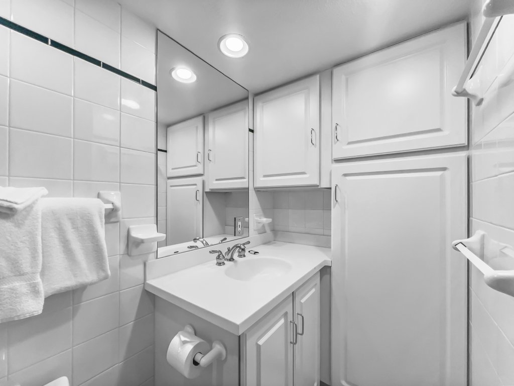CM425 Copper Mtn Inn 5Br 5Ba Vacation Rental in Copper Mountain - RedAwning