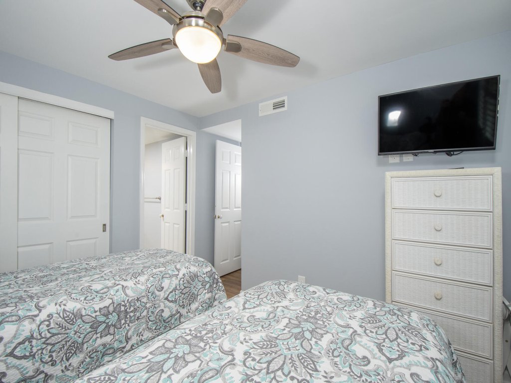 Beachwalk 205: After Dune Delight Vacation Rental in North Carolina - RedAwning