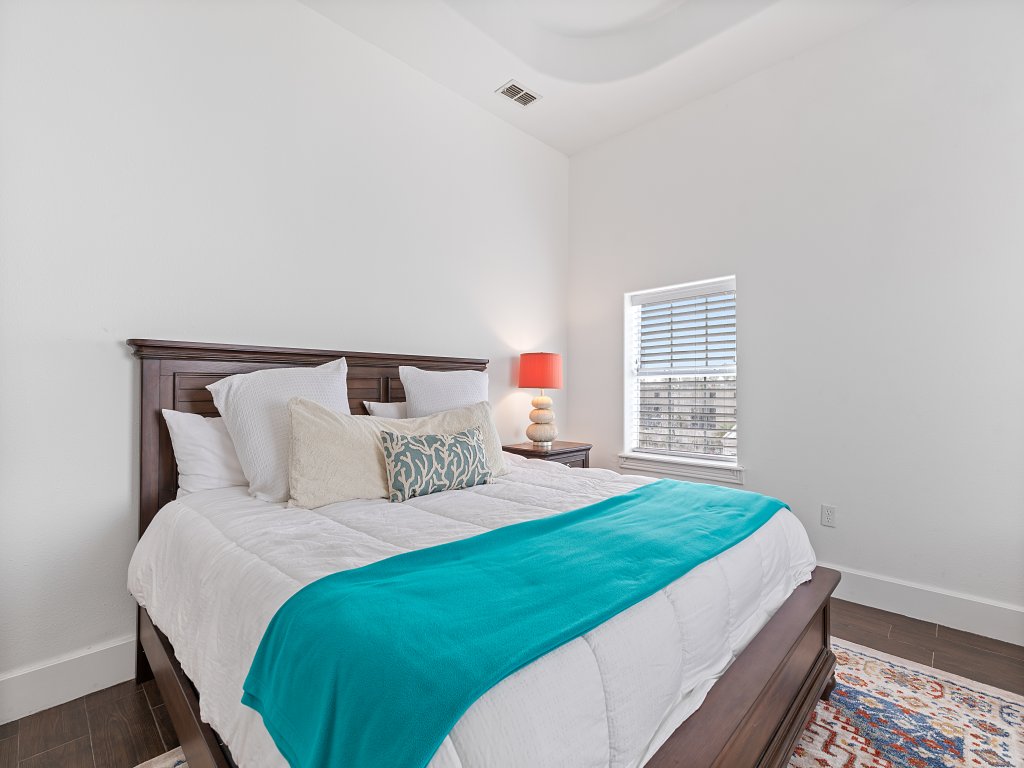 110 E. Coronado #101 (Coronado Heights) Vacation Rental in South Padre Island - RedAwning