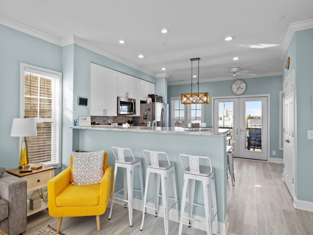 Atlantic Blue Vacation Rental in North Carolina - RedAwning