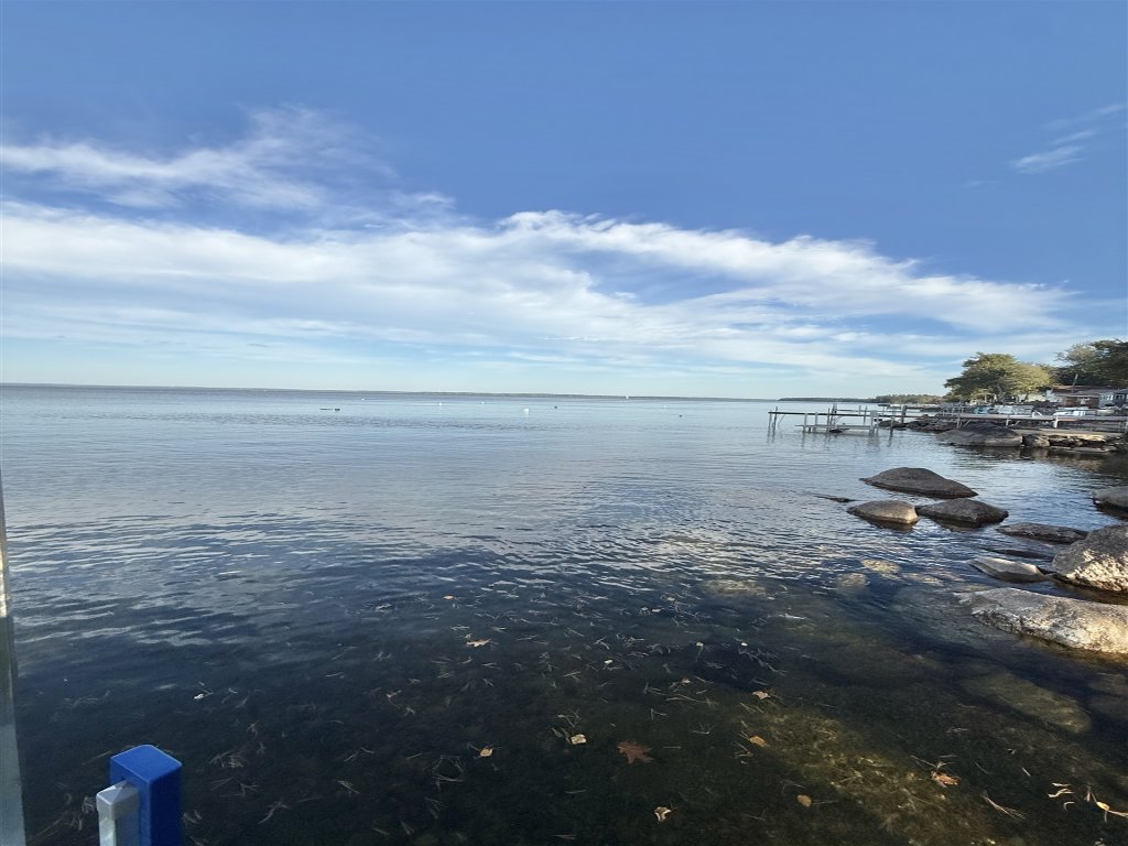 PIONEER  LIMIT 6 Vacation Rental in Maine - RedAwning