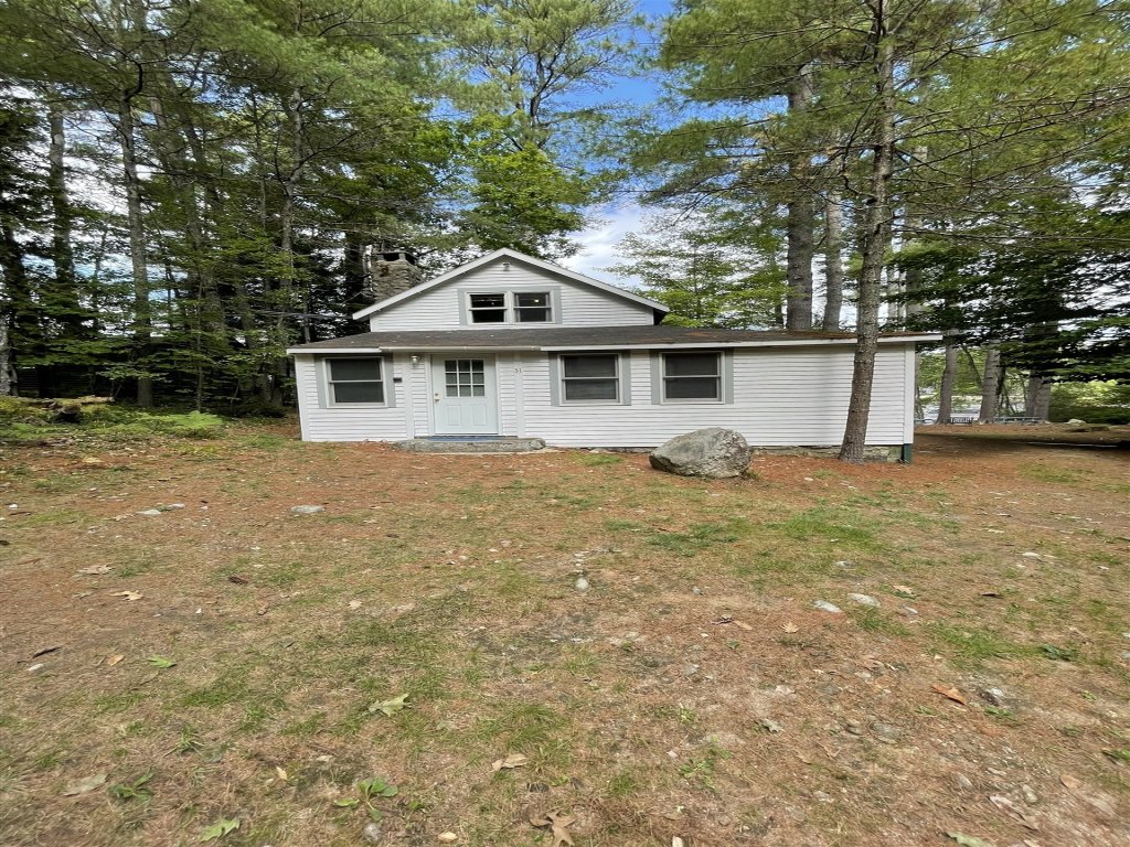 THE COTTAGE  LIMIT 6 Vacation Rental in Maine - RedAwning
