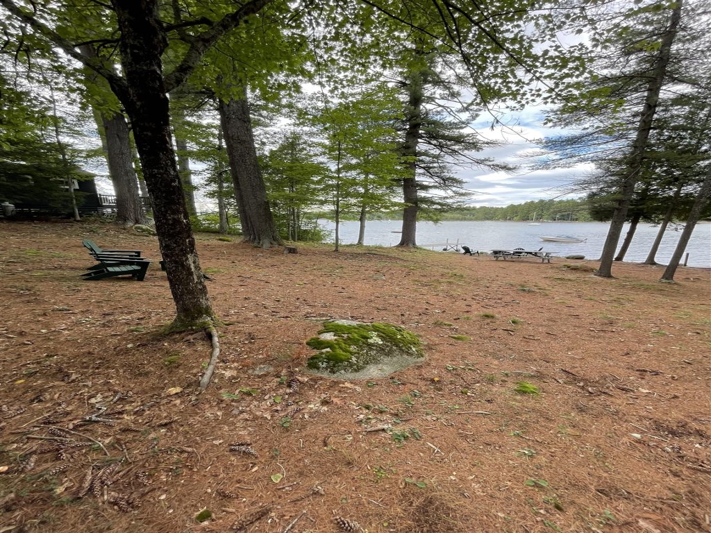 THE COTTAGE  LIMIT 6 Vacation Rental in Maine - RedAwning