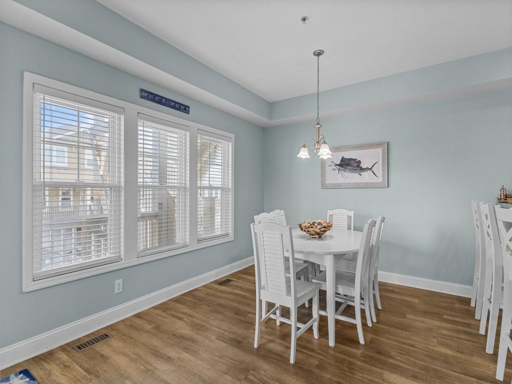 Slack Tide Vacation Rental in North Carolina - RedAwning