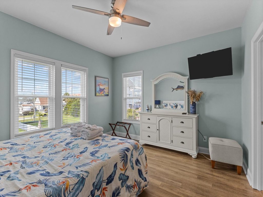 Slack Tide Vacation Rental in North Carolina - RedAwning