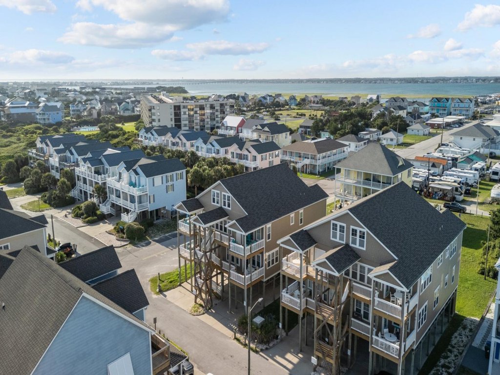 Slack Tide Vacation Rental in North Carolina - RedAwning