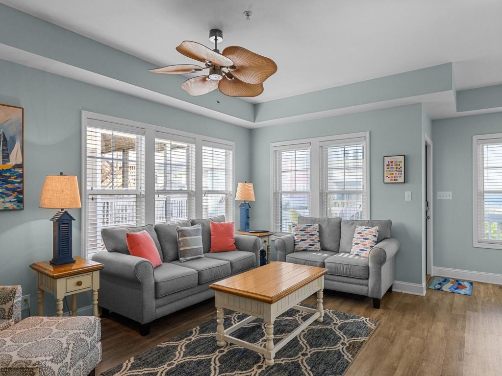 Slack Tide Vacation Rental in North Carolina - RedAwning