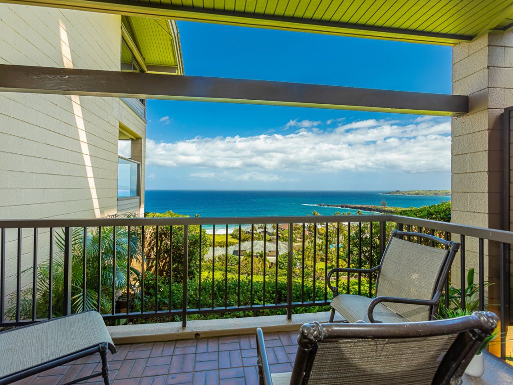 Kapalua Ridge Villas #2212 Vacation Rental in Lahaina - RedAwning