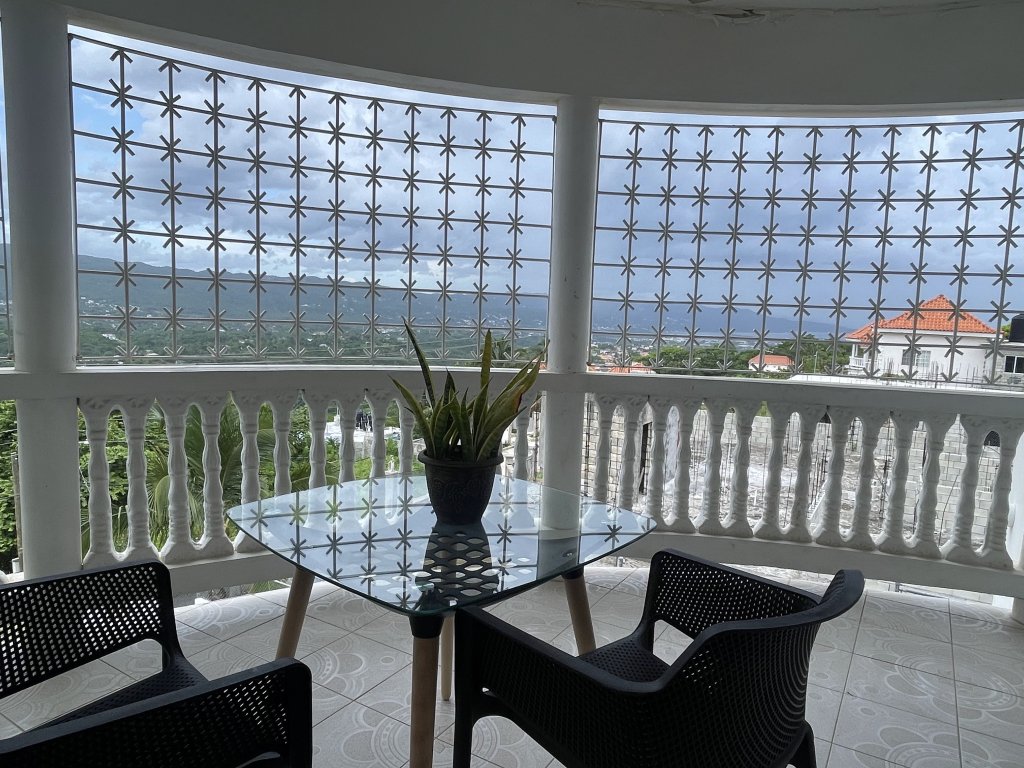 Skyline Suites Sunset Room Vacation Rental in US - RedAwning