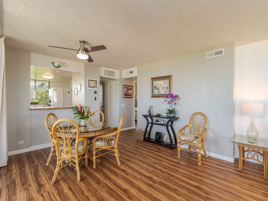 White Sands Village#325 Vacation Rental in Kailua Kona - RedAwning