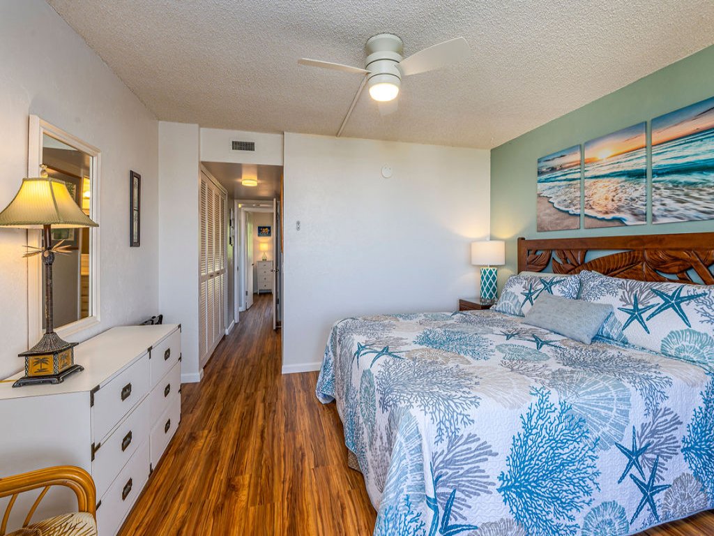 White Sands Village#325 Vacation Rental in Kailua Kona - RedAwning