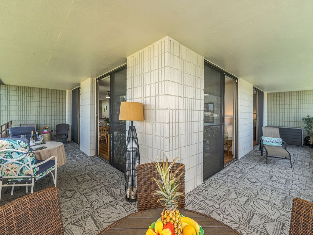 White Sands Village#325 Vacation Rental in Kailua Kona - RedAwning