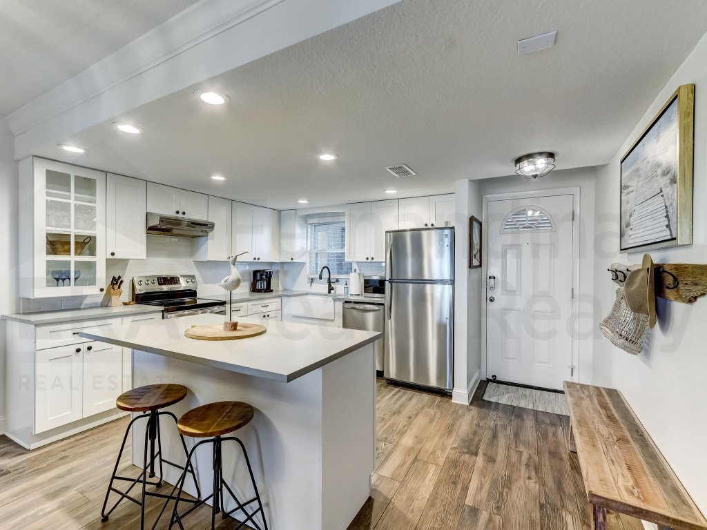 202 Atlantis Vacation Rental in Fernandina Beach - RedAwning