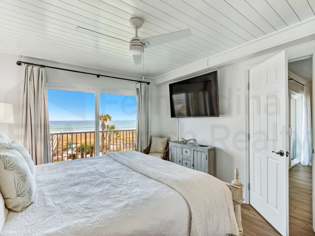 202 Atlantis Vacation Rental in Fernandina Beach - RedAwning