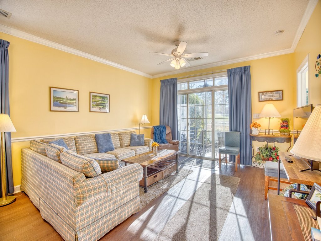 611 Wedgewood Vacation Rental in North Myrtle Beach - RedAwning