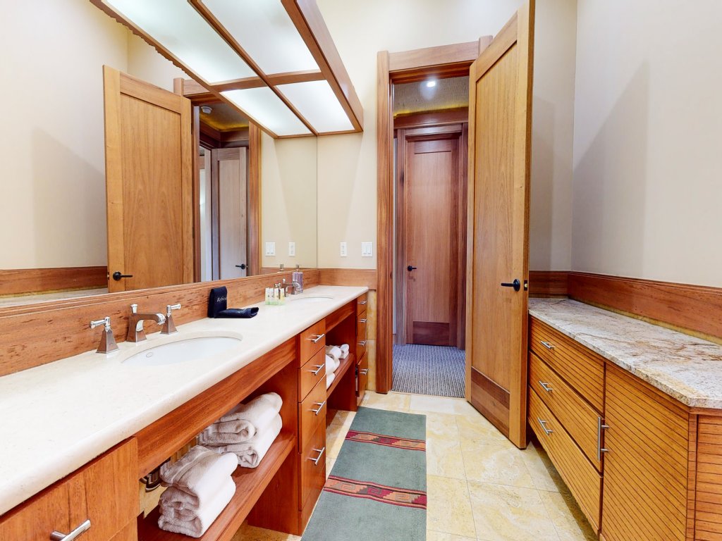Obsidian #1 Vacation Rental in Mammoth Lakes - RedAwning