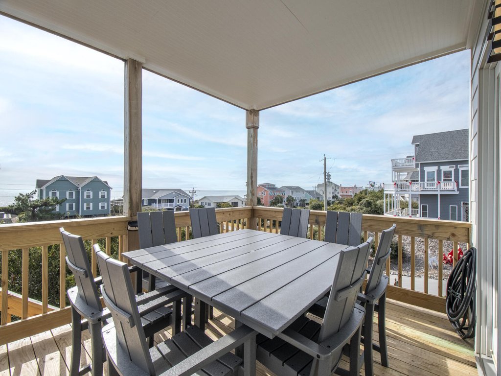 Azure Vacation Rental in Emerald Isle - RedAwning