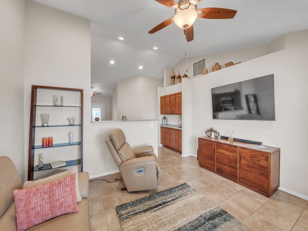 Summer All Year Round Vacation Rental in Phoenix - RedAwning