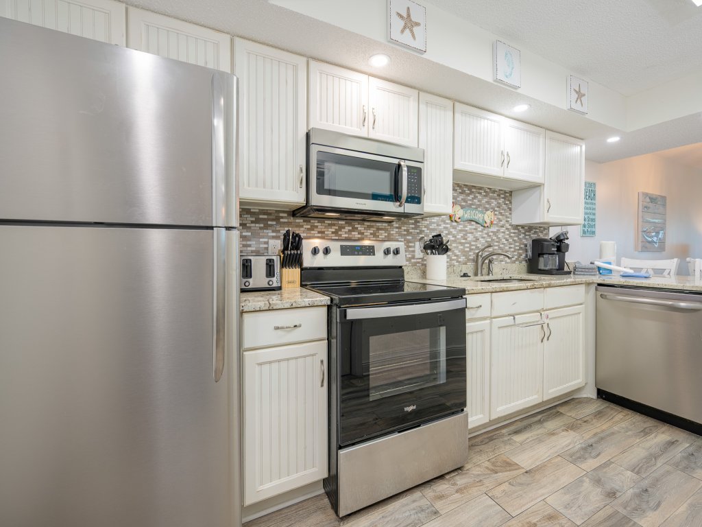 Ocean House 2202 Vacation Rental in Gulf Shores - RedAwning