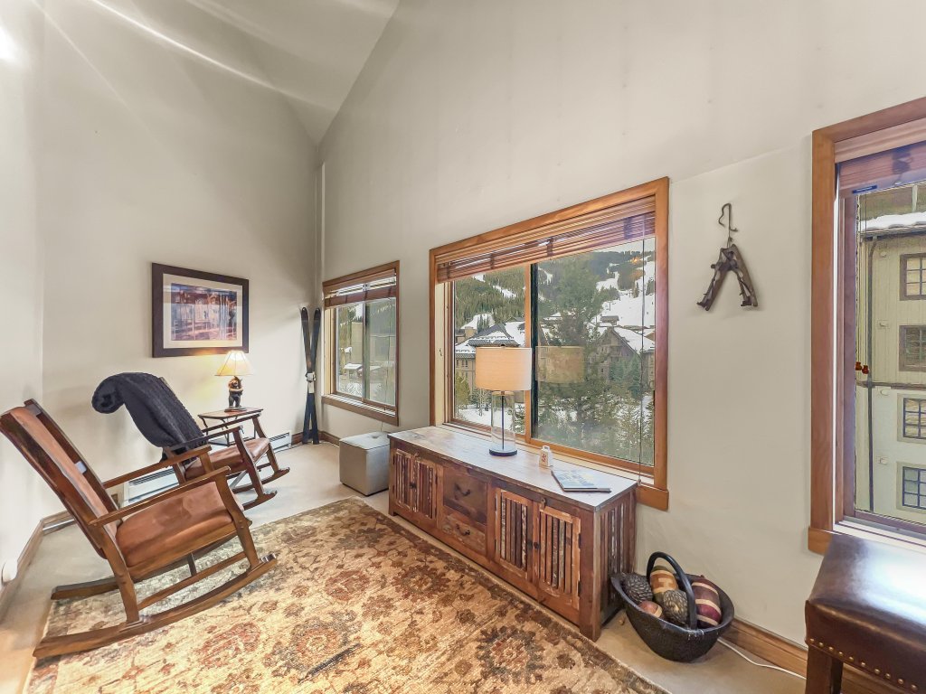 BE410 Bridge End Pet Friendly Vacation Rental in Copper Mountain - RedAwning