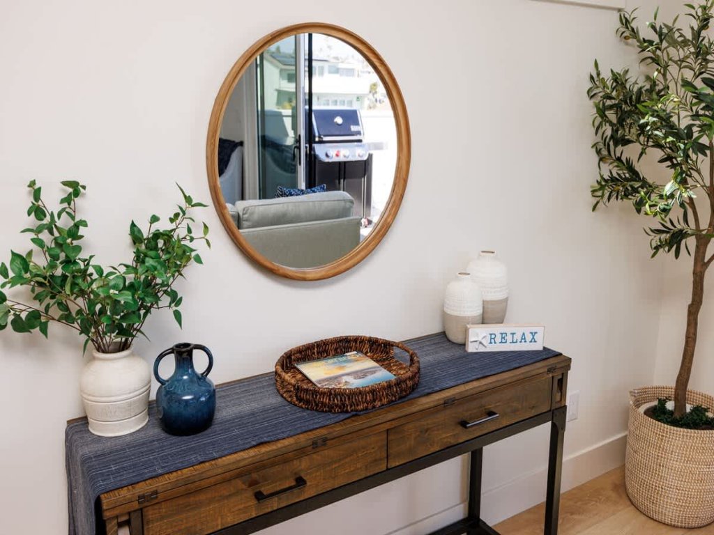 123 30th St B | New Chic Remodel w/ Rooftop Deck Vacation Rental in Newport Beach - RedAwning