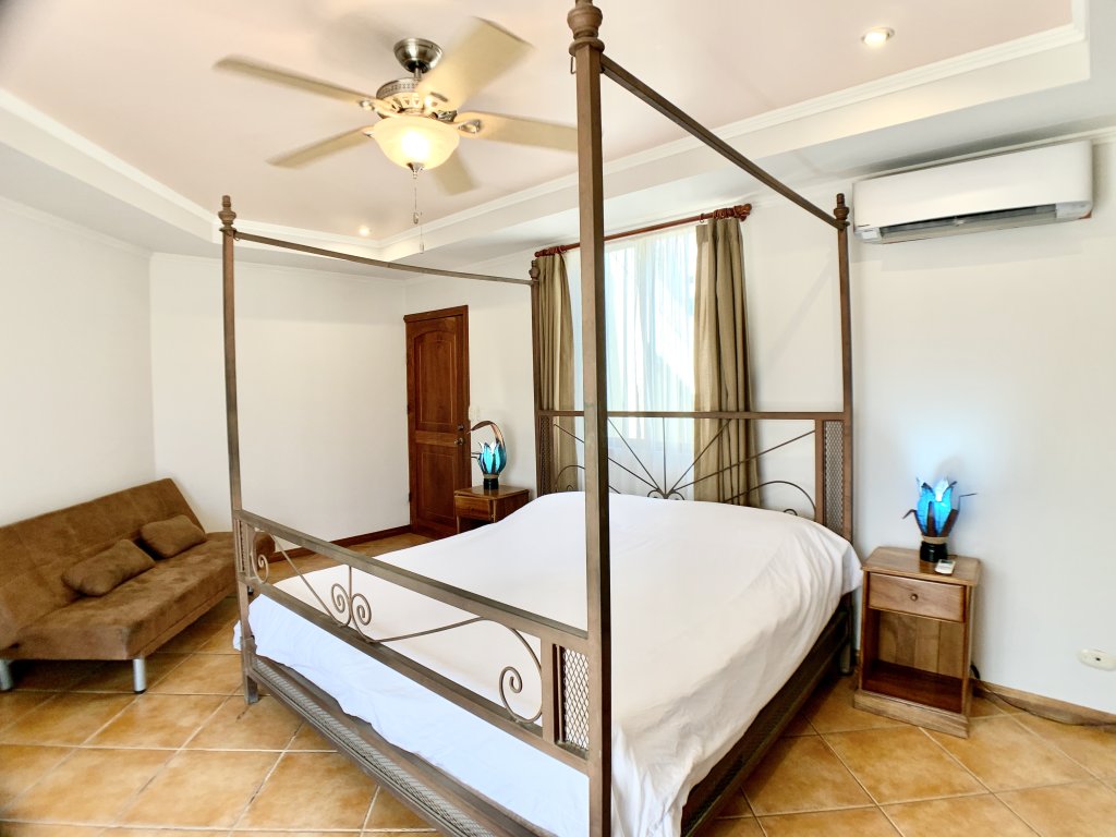 VILLA ARENAS Vacation Rental - RedAwning