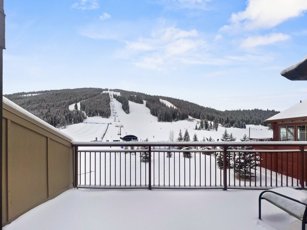 VP-C211 Village Point Vacation Rental in Copper Mountain - RedAwning