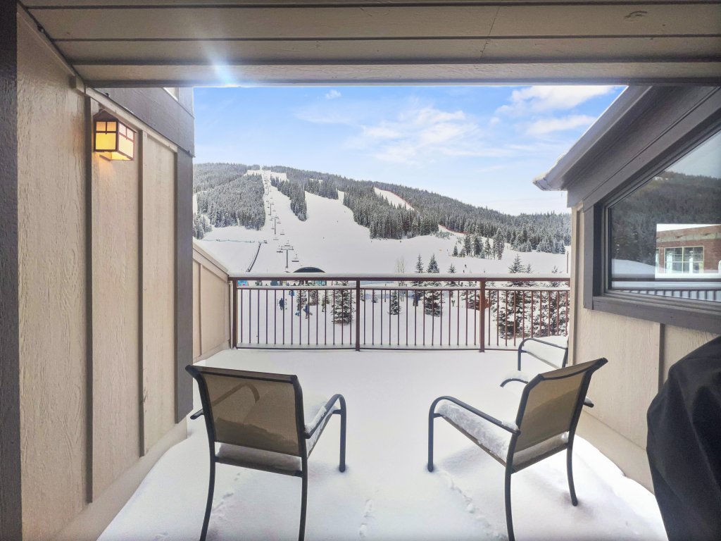 VP-C211 Village Point Vacation Rental in Copper Mountain - RedAwning