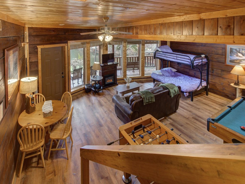 Down by the Water Vacation Rental in Sevierville - RedAwning