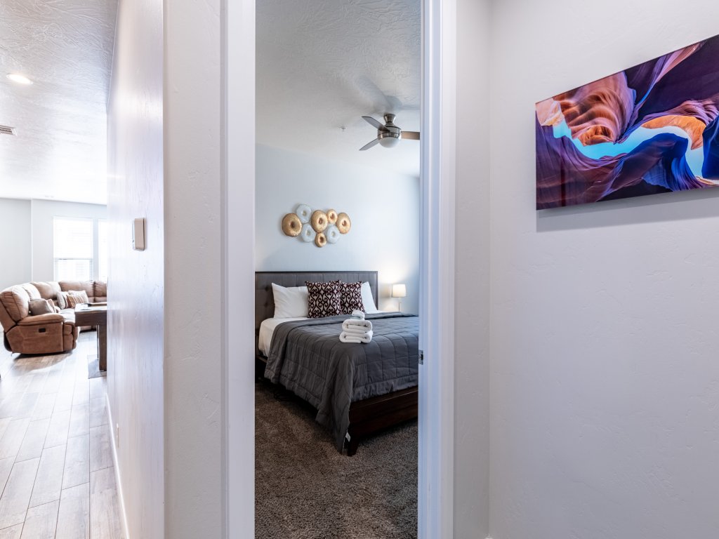 Zion Experience Vacation Rental in Utah - RedAwning