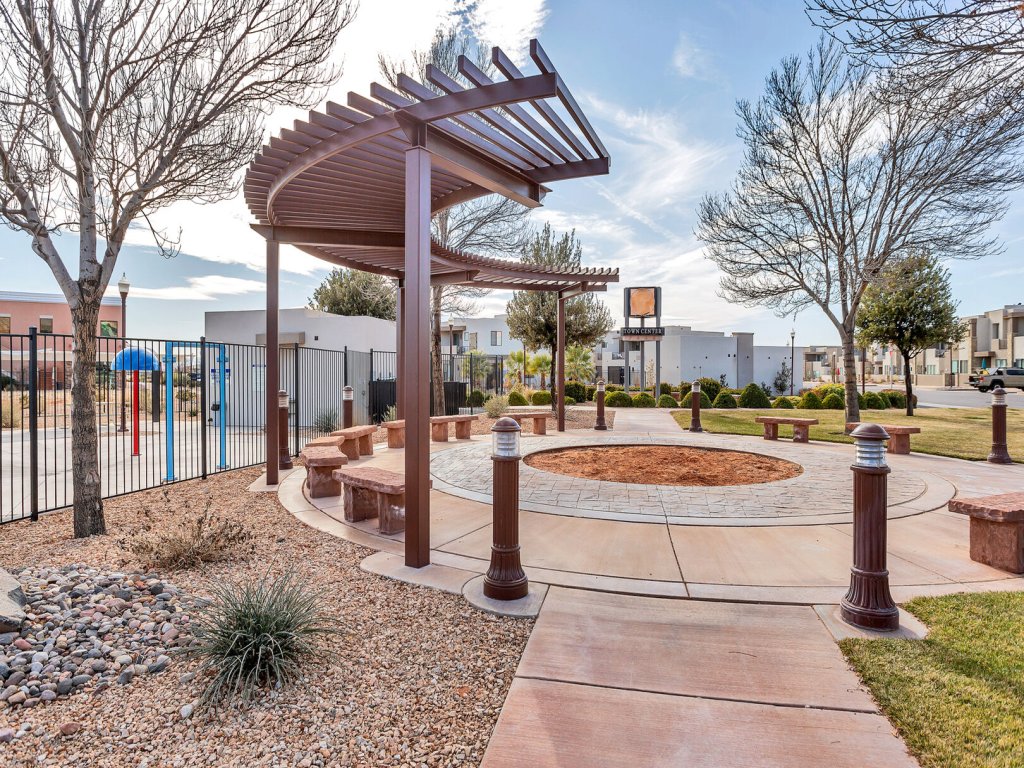 Zion Experience Vacation Rental in Utah - RedAwning
