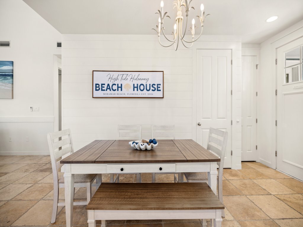 1332 Laurel Grove Vacation Rental in Miramar Beach - RedAwning