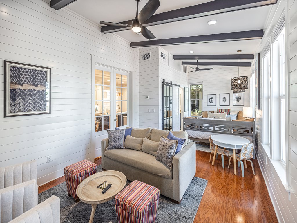 1299 Laurel Grove Vacation Rental in Miramar Beach - RedAwning