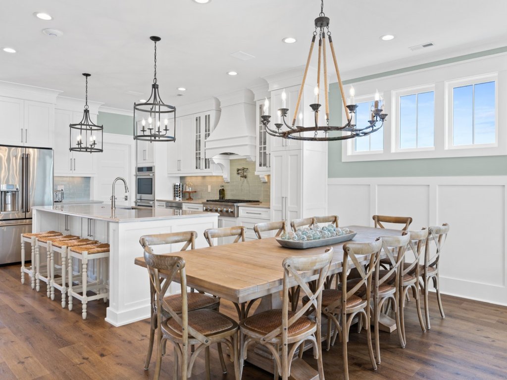Fish 'n Chips by the Sea / 243 Ocean Blvd West Vacation Rental in Holden Beach - RedAwning