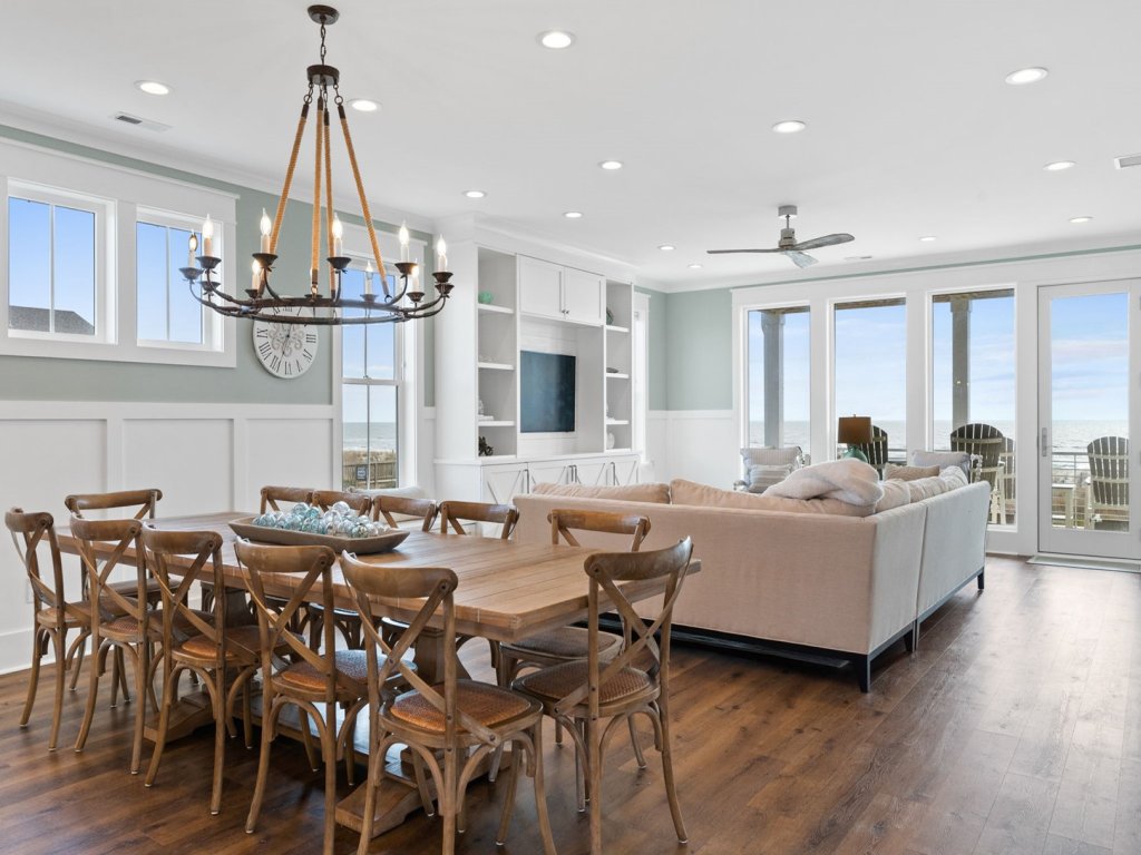 Fish 'n Chips by the Sea / 243 Ocean Blvd West Vacation Rental in Holden Beach - RedAwning