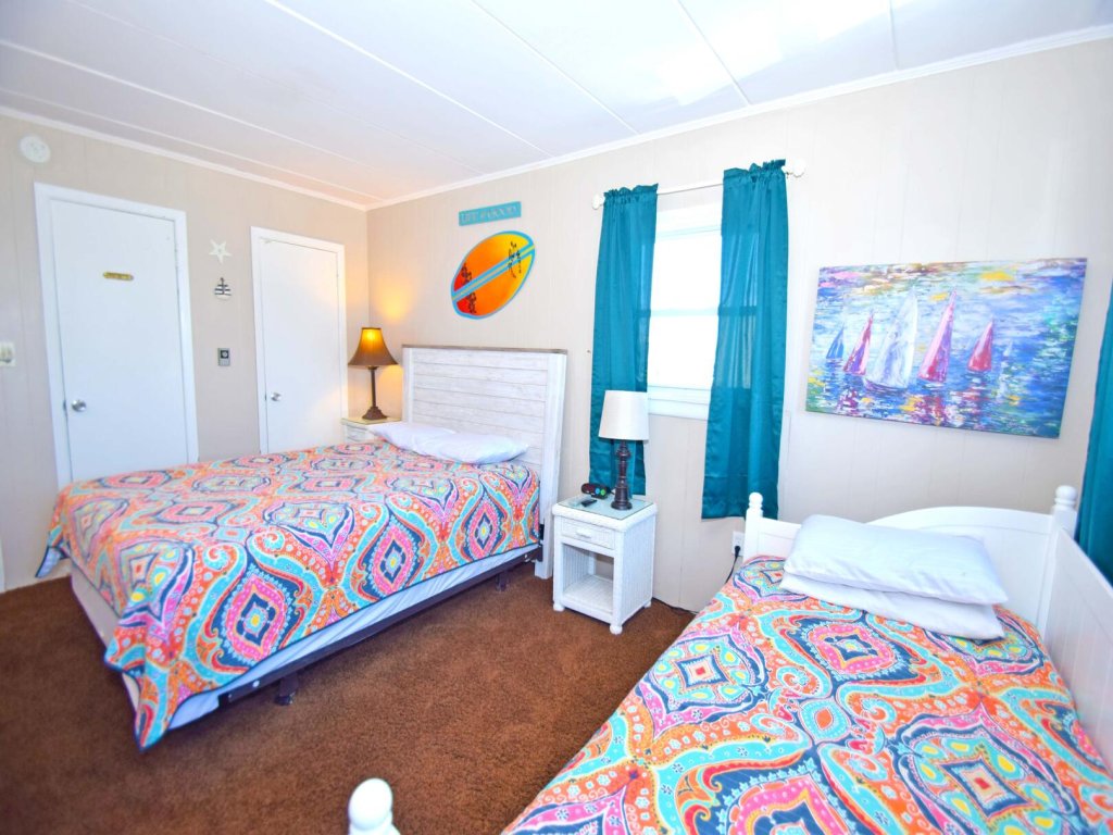 Bay Colony 16 Vacation Rental in Ocean City - RedAwning